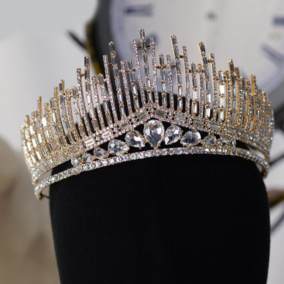 Rhinestone Alloy Large Crown Hair Accessory